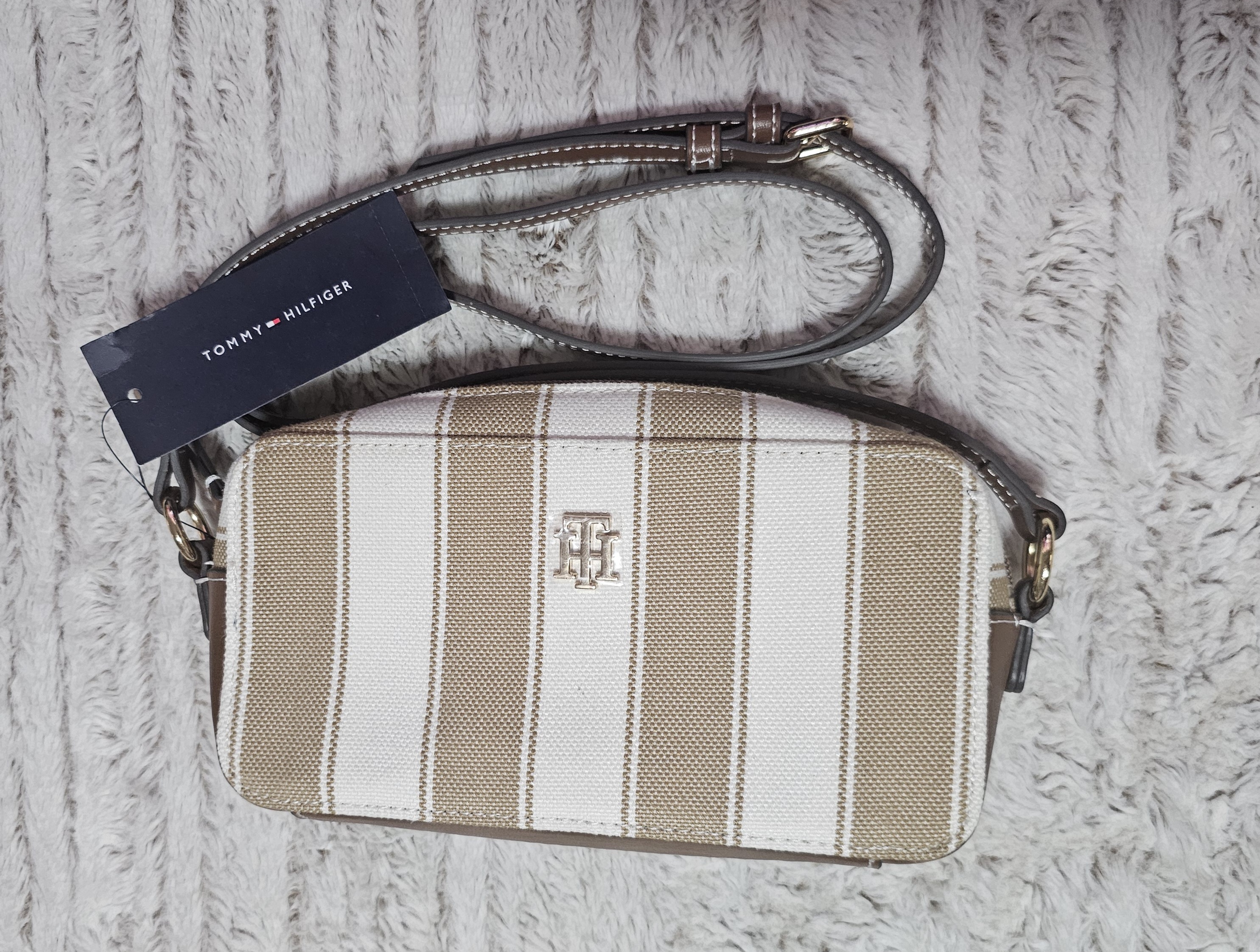 Bolso Tommy croosbody pequeño